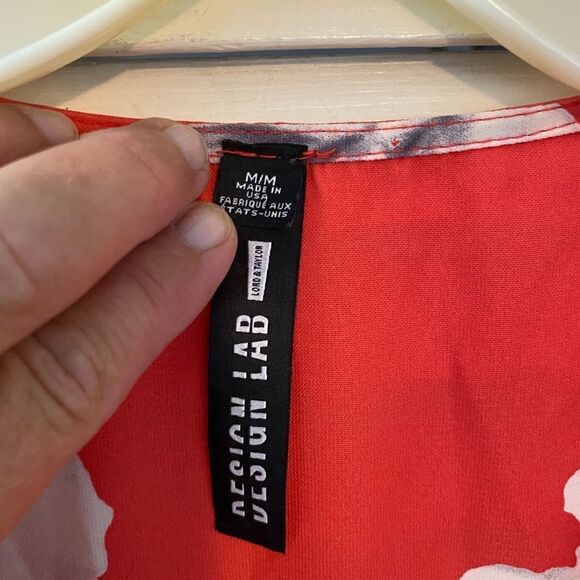 Design Lab Tangerine White Flower Pattern Romper - Picture 4 of 9